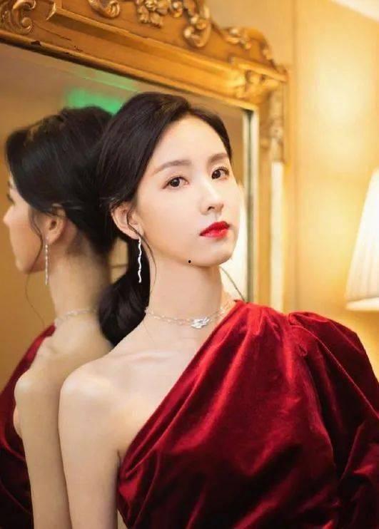 王馨悦最新爆料,揭秘娱乐圈不为人知的秘密